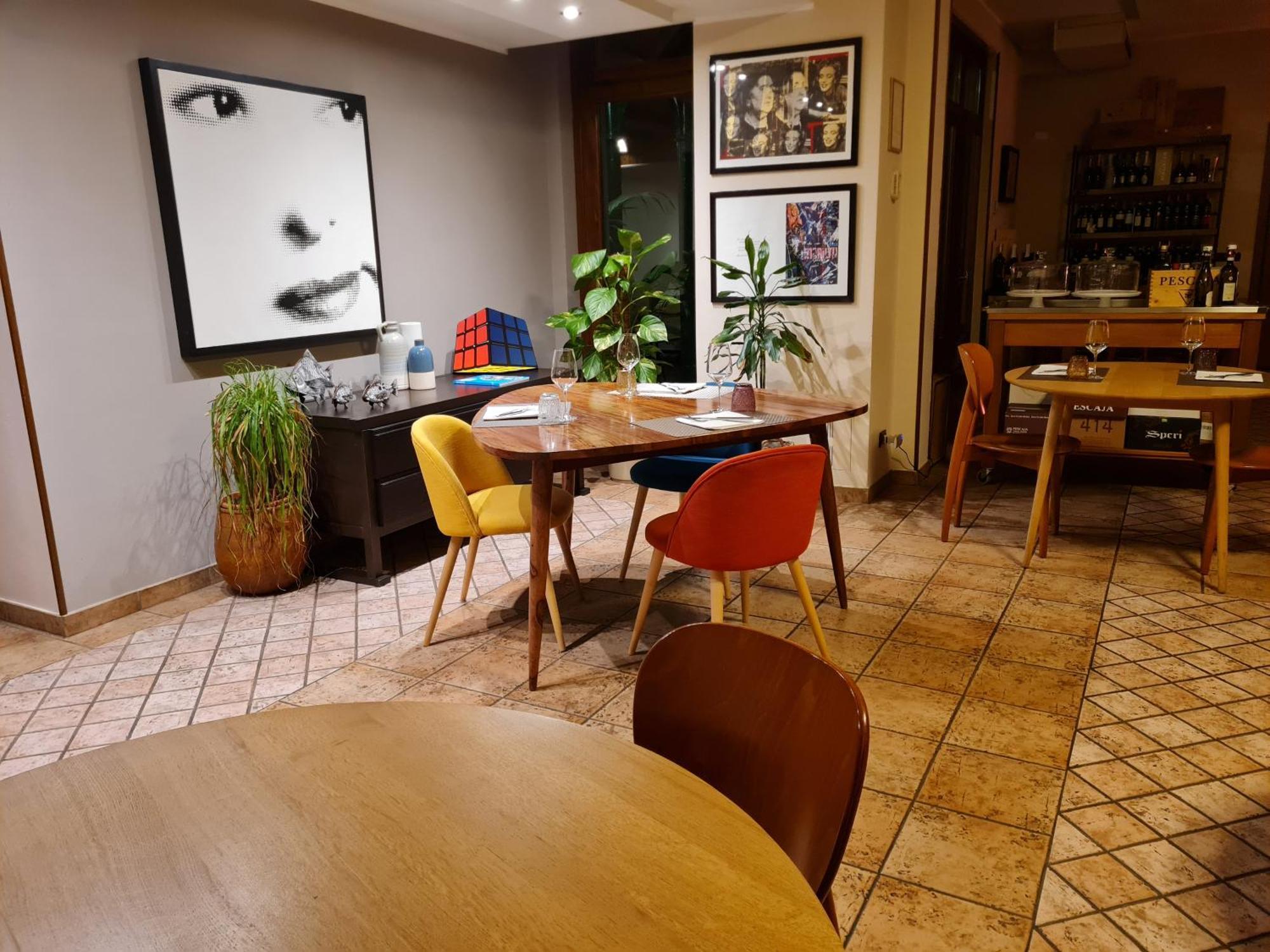 Manfredi Ristorante Con Alloggio Romentino Kültér fotó